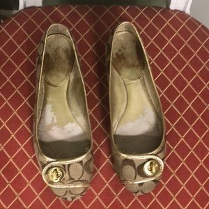 Clean the closet sale! Coach Noel canvas flats